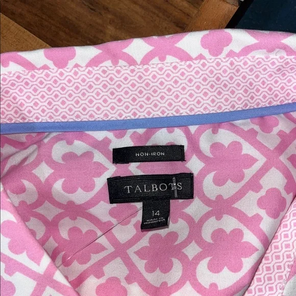 Talbots Pink Geometric Button Down Shirt - Picture 2 of 12